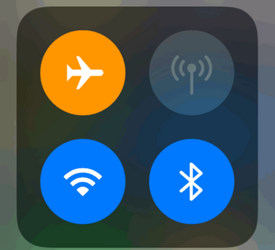 Den Flugmodus kurz ein- und wieder ausschalten