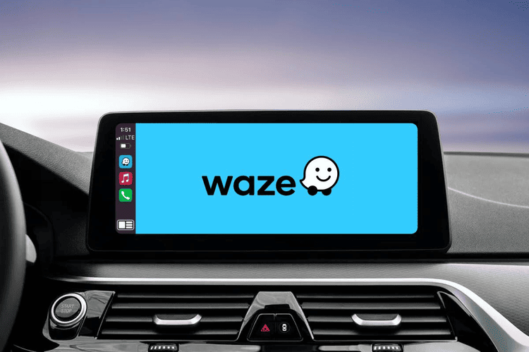 Waze Apple CarPlay App